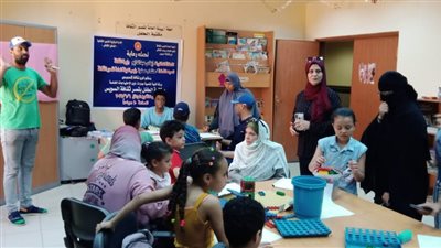 ورش فنية ومناقشات كتب بثقافة السويس