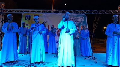 انشاد دينى ومسرح عرائس بالمسرح المتنقل بأسوان