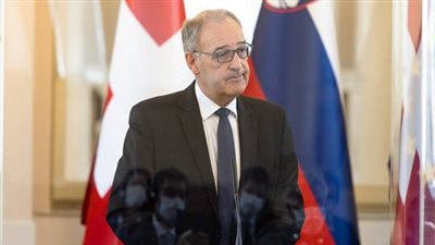 سويسرا: لن نرفع العقوبات عن روسيا قبل أن يلغيها الاتحاد الأوروبي