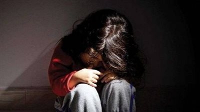 حبس عاطل تعدي على طفل وضربه حتي الموت بالجيزة 