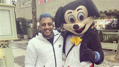 بهذه الطريقة.. أوس أوس يحتفل بعيد ميلاد نجله