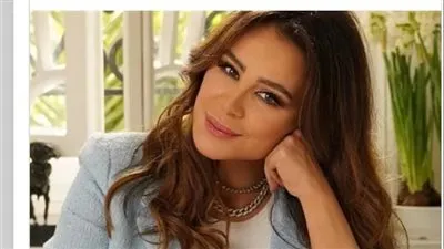 كارول سماحة تخطف أنظار متابعيها فى أحدث جلسة تصوير