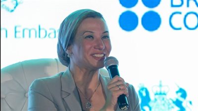 وزيرة البيئة: مصر تضع قضية تغير المناخ على رأس أولوياتها