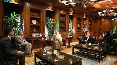 الجبير يستقبل سفير اليونان لدى المملكة اليكسيس 