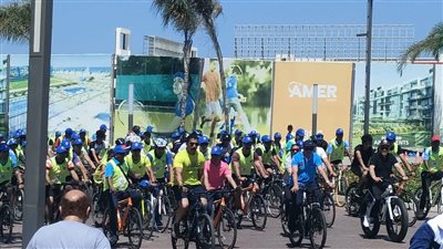 وزير الرياضة يطلق شارة البدء لمارثوان الدرجات بين محافظتي بورسعيد ودمياط 