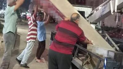 حملة ليلة مكبرة لإزالة الإعلانات المخالفة بمدينة المنصورة 