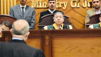 نظر محاكمة 17 متهما بالانضمام لجماعات إرهابية واعتناق أفكار 