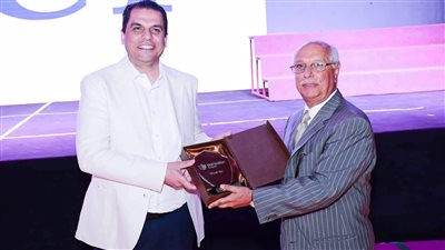 بالصور.. تكريم عوض تاج الدين وشوقي غريب والبطلة الأولمبية فريال أشرف في احتفالية 