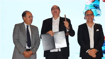 غياب أحمد مجدي عن تكريمه في مهرجان تري كور الفرنسي بالقاهرة