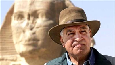 زاهي حواس يكشف تفاصيل جديدة عن كشف أثري بسقارة