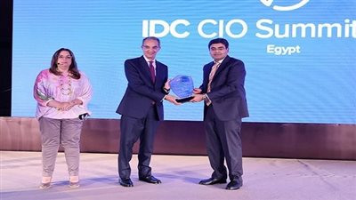 وزير الاتصالات وتكنولوجيا المعلومات يفتتح فعاليات الدورة الثامنة لقمة 