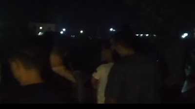 قوات الإنقاذ النهرى بالدقهلية تبحث عن طفل غرق داخل إحدى الترع (فيديو)