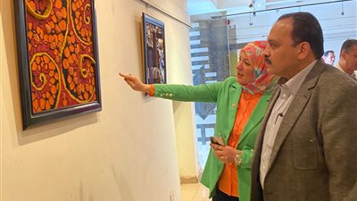 جامعة بنها تفتتح معرضين فنيين بقصر الثقافة