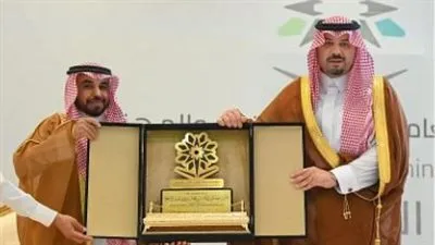 أمير الحدود الشمالية يرعى حفل تخريج 820 متدربًا بالكليات التقنية 