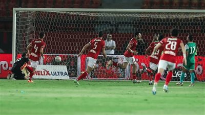 قبل مواجهة الزمالك.. الأهلي يسحق إيسترن كومباني بالأربعة في الدوري المصري