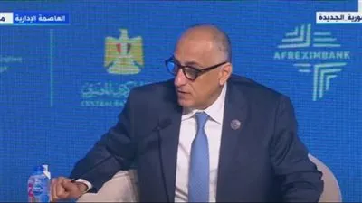 عامر: تم ضخ أموال ضخمة وكميات من السيولة لقطاعات الاقتصاد للحفاظ على العمالة