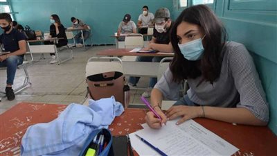 طبيب نفسي يقدم روشتة للطلاب في ليلة الامتحان (فيديو)