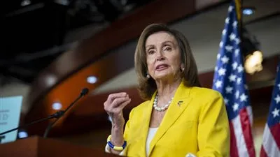 رئيسة النواب الأمريكية تعزو تدهور الوضع الاقتصادي إلى الحرب على 