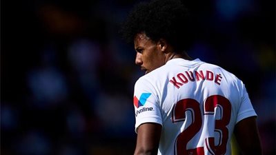 تطور جديد بشأن صفقة كوندي في برشلونة