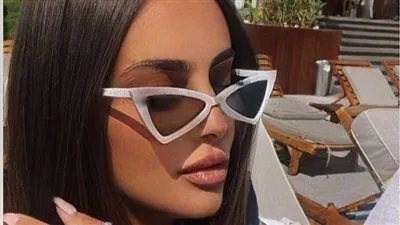 إسراء عبد الفتاح تتألق بإطلالة صيفية على إنستجرام