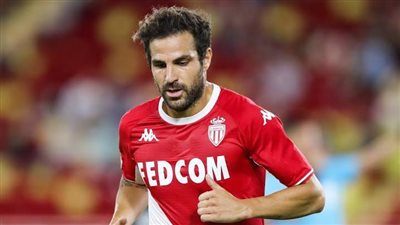 برشلونة يودع سيسك فابريجاس بعد اعتزاله برسالة مؤثرة