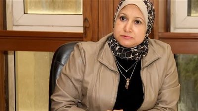 نقيب التمريض: الشباب بيضحك عليهم.. مفيش حاجة اسمها أكاديمية تمريض في مصر (فيديو)