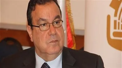 عضو المكتب التنفيذي لاتحاد الصناعات عن وثيقة الملكية: 