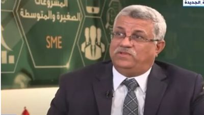 البنك الأهلي: إدخال المشروعات غير الرسمية في السوق لزيادة الإيرادات