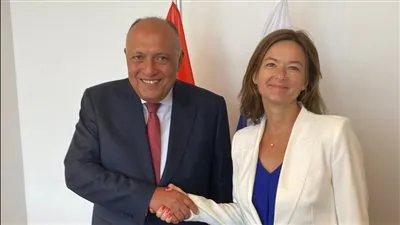 سامح شكري‬⁩ يلتقي نظيرته السلوفينية لبحث التعاون المشترك