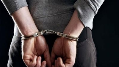 وصول المتهم في قضية مذبحة الريف الأوروبي لمقر محاكمته