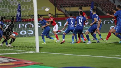 الكشف حقيقة مفاوضات الأهلي والزمالك مع نجم طلائع الجيش