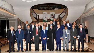 وزيرة الصناعة تستعرض مع رؤساء غرف التجارة العربية خطط مواجهة الأزمات الاقتصادية وتحقيق التكامل العربي