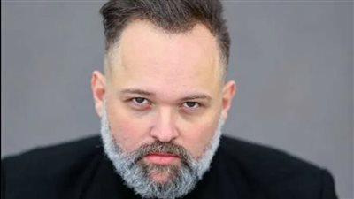 محمد محمود عبد العزيز يعلق على تعاقده مع إبراهيم عيسى بهذه الطريقة 