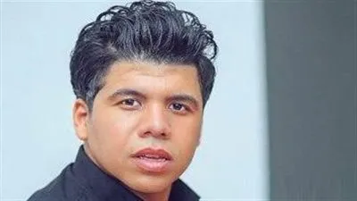 تفاصيل ارتباط عمر كمال من طليقة فنان شهير