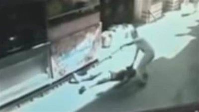 بعد حادثة نيرة بالمنصورة.. شاب ينهي حياة آخر بساطور في القاهرة