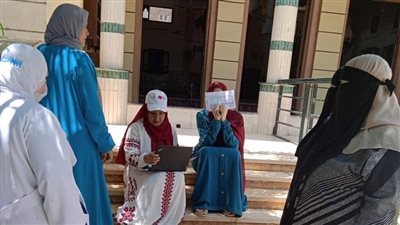 استمرار فعاليات حملة طرق الأبواب للتطعيم بالدقهلية (صور) 