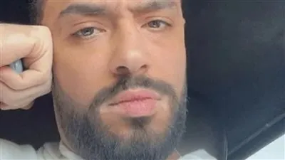 بهذه الطريقة.. رامي جمال يمازح جمهوره ومحبيه 