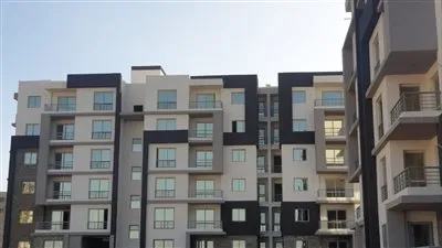  وزير الإسكان يتابع تقدم الأعمال بمشروع JANAA 