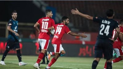 الأهلي يتخطي بيراميدز ويتأهل إلى نصف نهائي كأس مصر 
