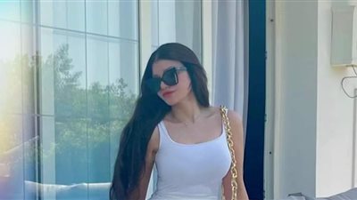 بالأبيض.. ياسمين الخطيب تتألق في أحدث ظهور لها 