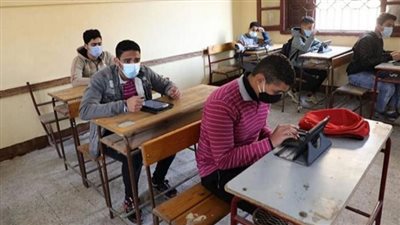 كيف نُجدد الخطاب الديني للطلاب؟.. أزهري يجيب (فيديو)