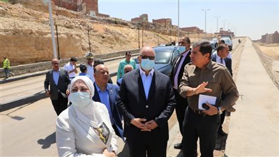 محافظ القاهرة: إزالة 15 عقارا بمنطقة الجبخانة ونقل وتسكين 64 أسرة