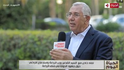 وزير الزراعة: 100 مليار جنيه حجم الاستثمار في قطاع الدواجن