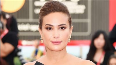 خاص.. هند صبري تكشف عن تفاصيل شخصيتها في مسلسل 