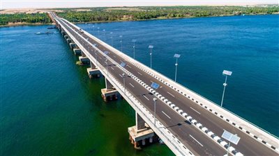 محافظ أسوان: نراهن على الوعى للمواطن الأسوانى لتحسين مستوى المعيشة