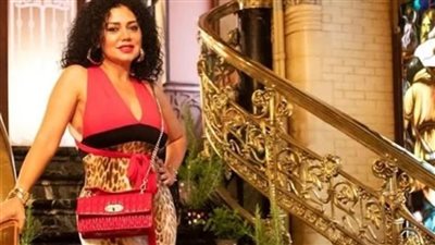 بإطلالة جريئة.. رانيا يوسف تخطف الأنظار في أحدث ظهور لها