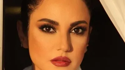 درة تتألق في أحدث ظهور لها