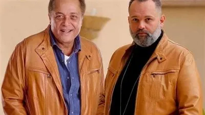 بهذه الطريقة.. محمد محمود عبدالعزيز يعبر عن اشتياقه لوالده الراحل 