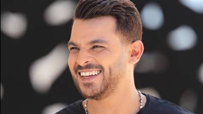 محمد رشاد يشوق جمهوره بمقطع من أغنيته الجديدة