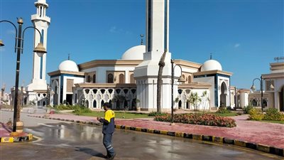 تكثيف أعمال النظافة بمحيط مساجد الإسكندرية إستعدادا لصلاة عيد الأضحى (صور)